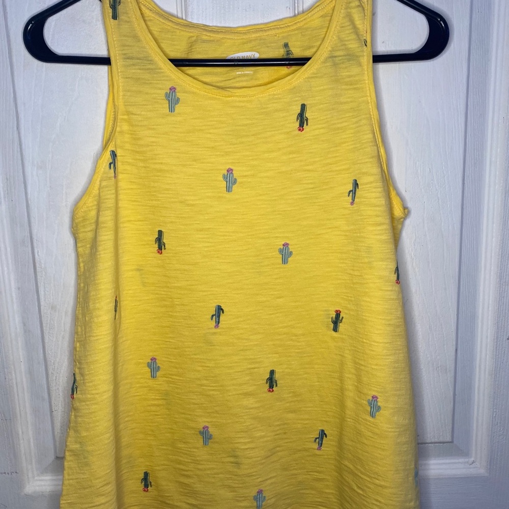 Yellow shirt with cactus prints size small